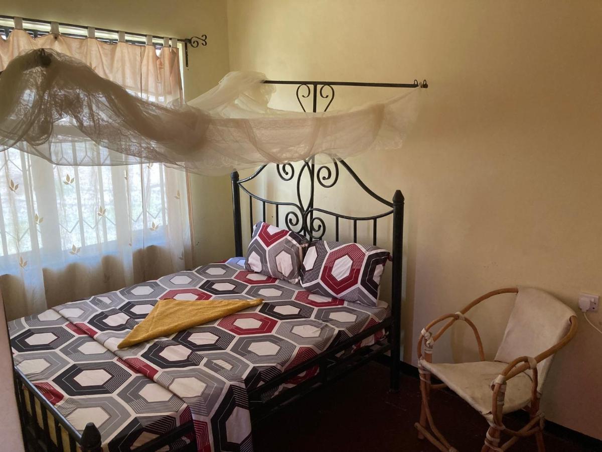 Lake Natron Maasai Guesthouse Mtowabaga Kültér fotó